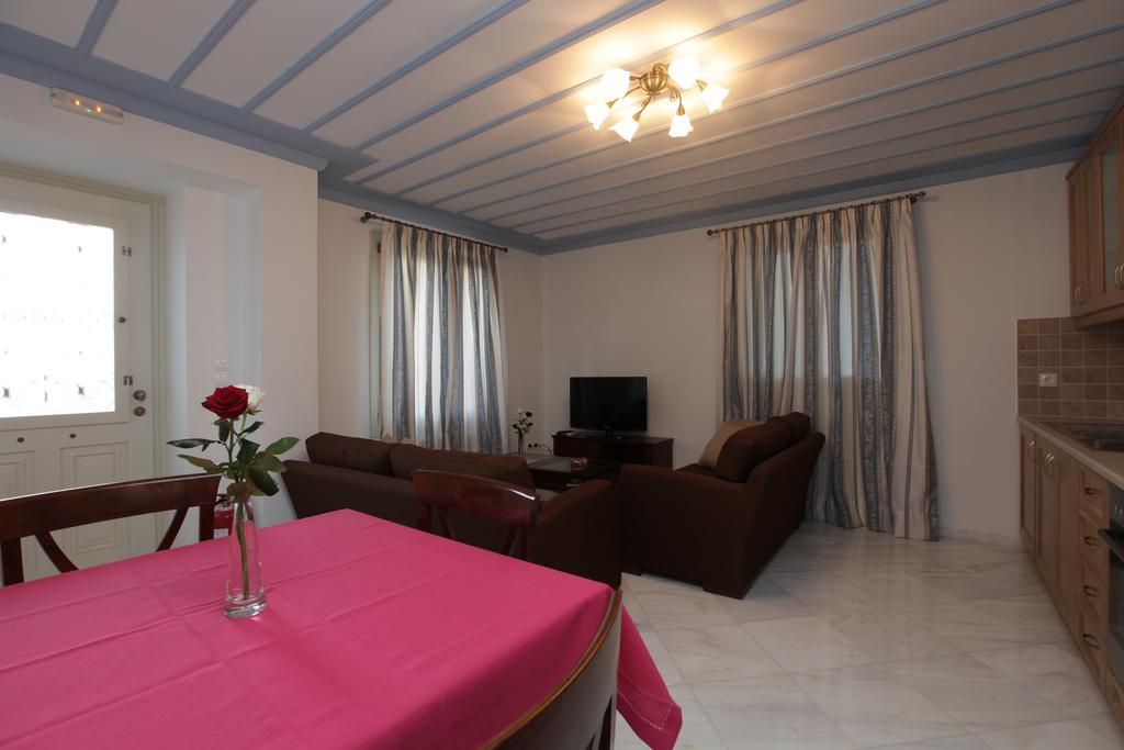Avgerinos Hotel Kampochora  Camera foto